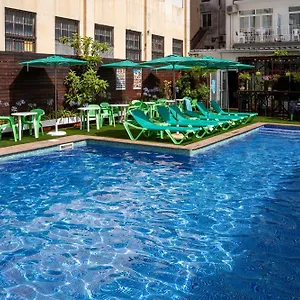 Atzavara Apartmán