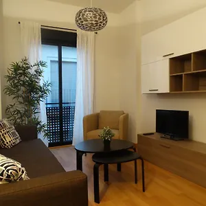 - Jinetes, 14 Apartment Malaga