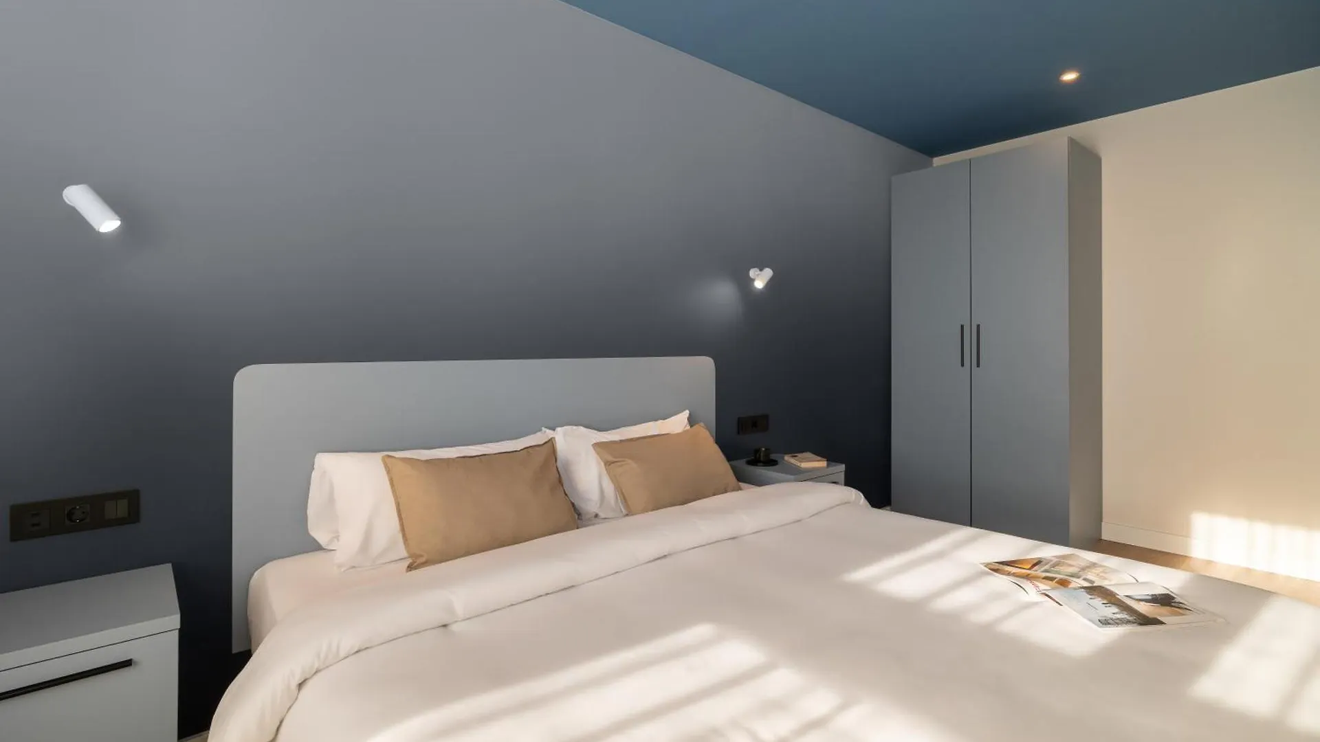 Port Forum Apartments By Olala Homes Sant Adria de Besos Spain