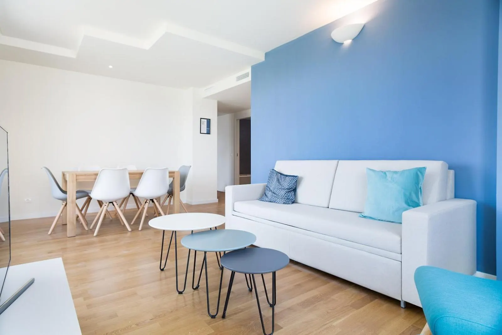 Port Forum Apartments By Olala Homes Sant Adria de Besos